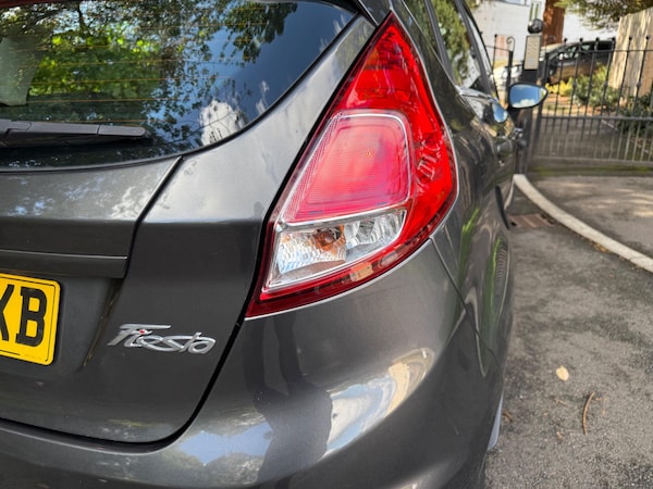 Used Ford Fiesta 2016 for sale - 76094308: Photo 36