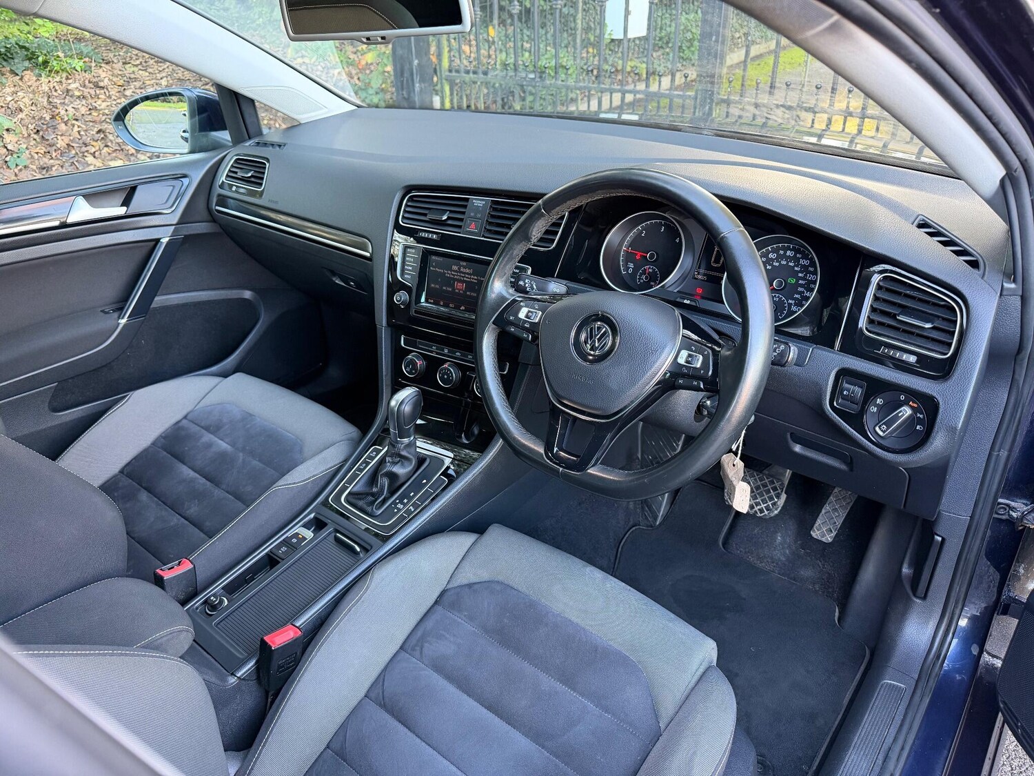 Used Volkswagen Golf 2014 for sale - 76824014: Photo 21