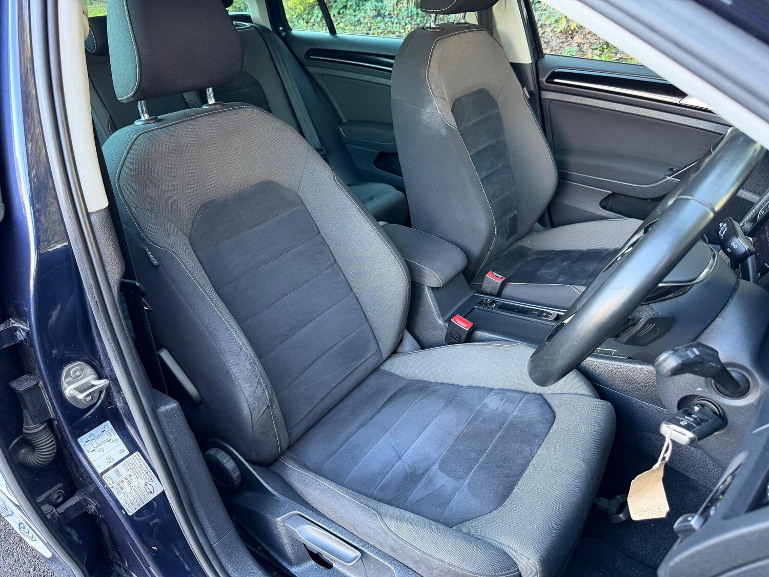 Used Volkswagen Golf 2014 for sale - 76824014: Photo 22