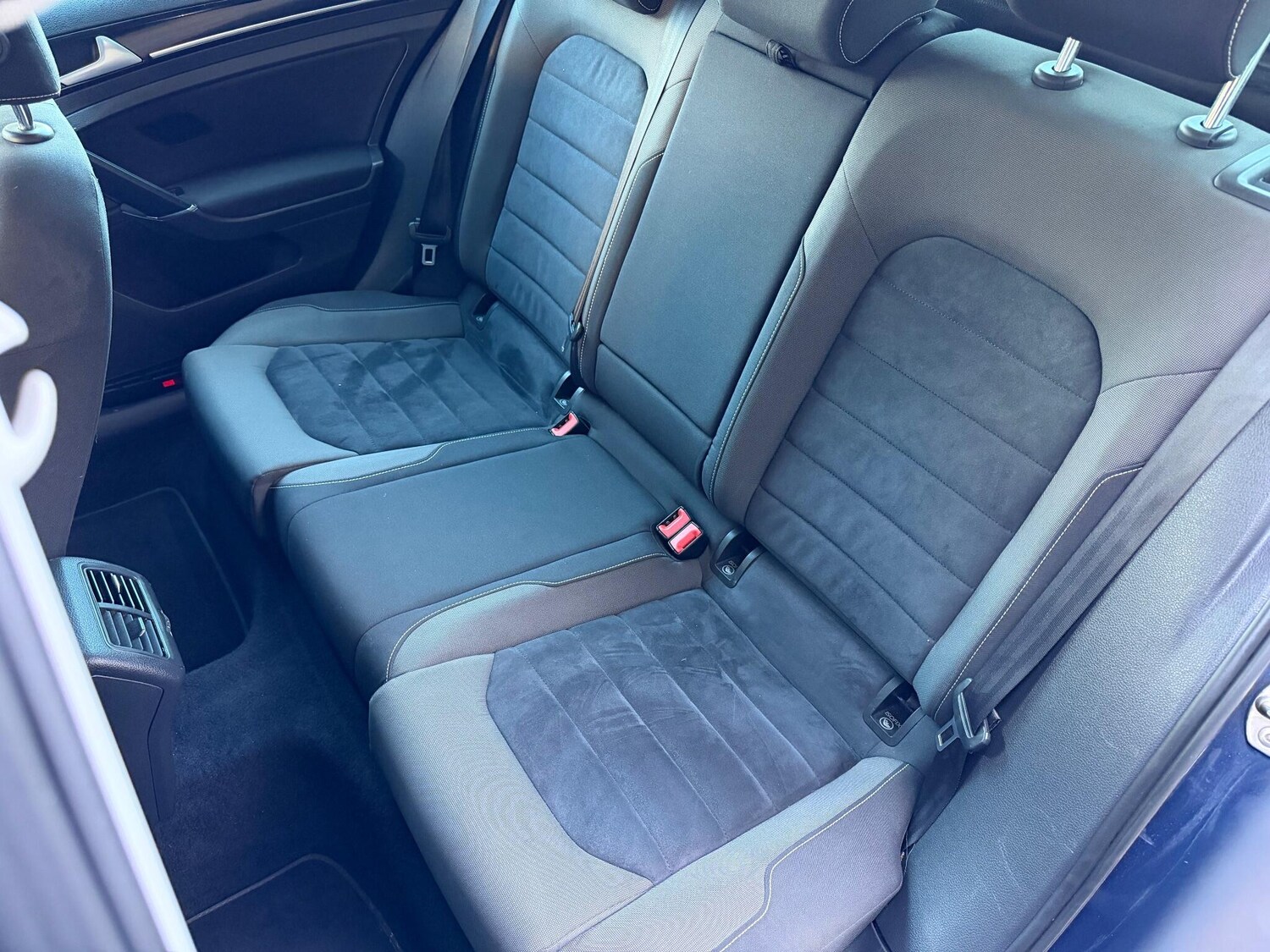 Used Volkswagen Golf 2014 for sale - 76824014: Photo 27