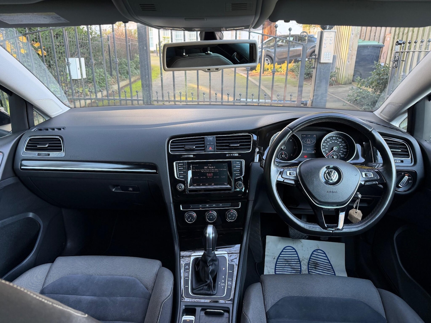 Used Volkswagen Golf 2014 for sale - 76824014: Photo 32