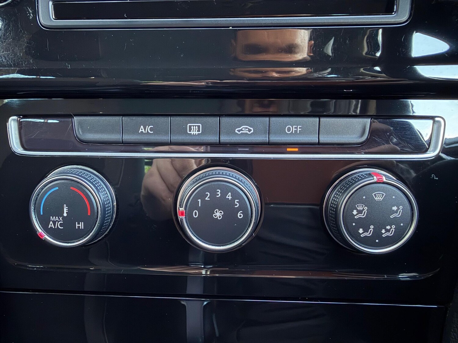 Used Volkswagen Golf 2014 for sale - 76824014: Photo 39