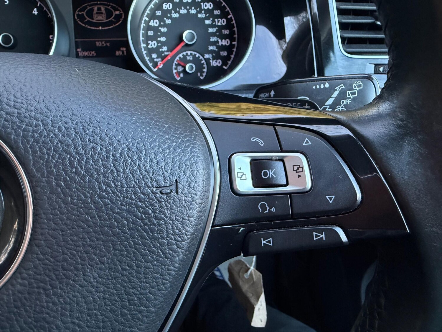 Used Volkswagen Golf 2014 for sale - 76824014: Photo 45