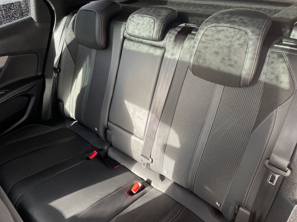 Used Peugeot 3008 2023 for sale - 76328386: Photo 28