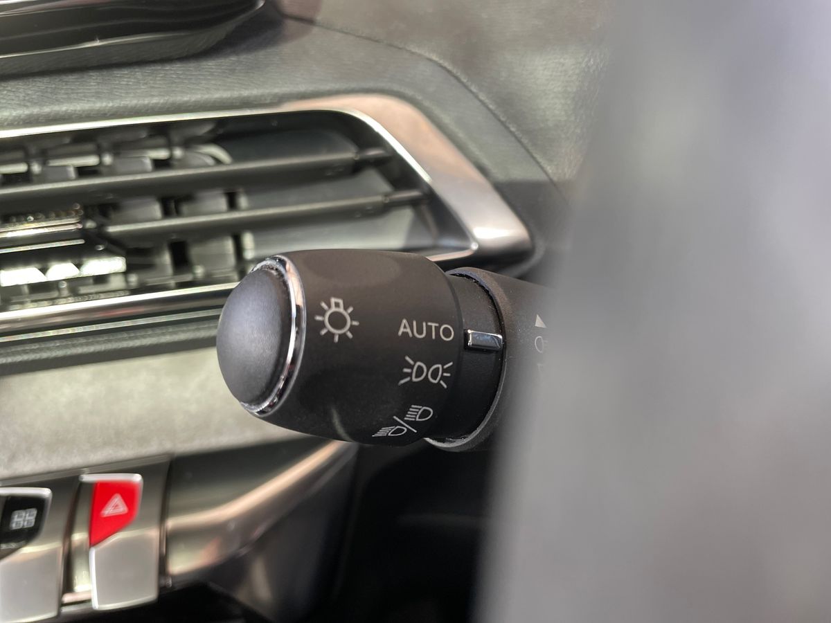 Used Peugeot 3008 2023 for sale - 76328386: Photo 45