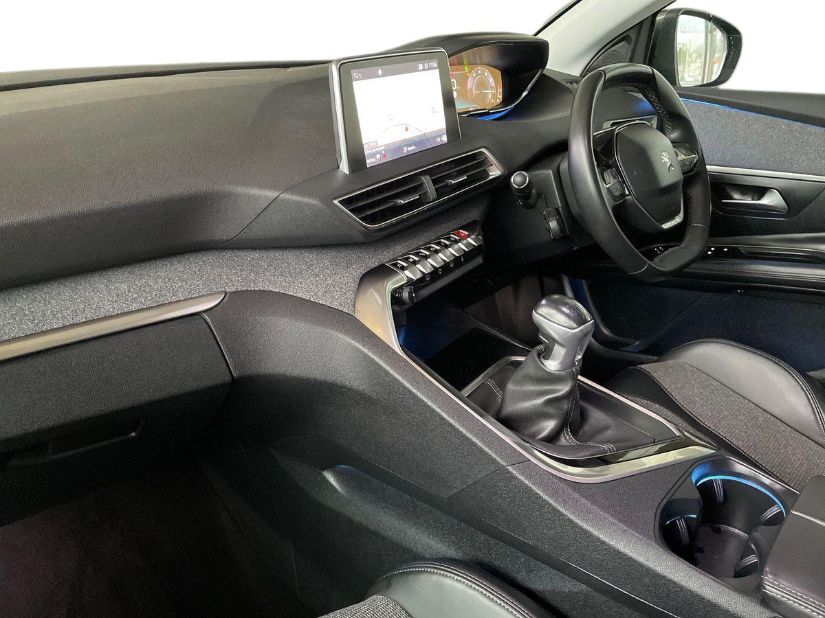 Used Peugeot 3008 2018 for sale - 77388980: Photo 18