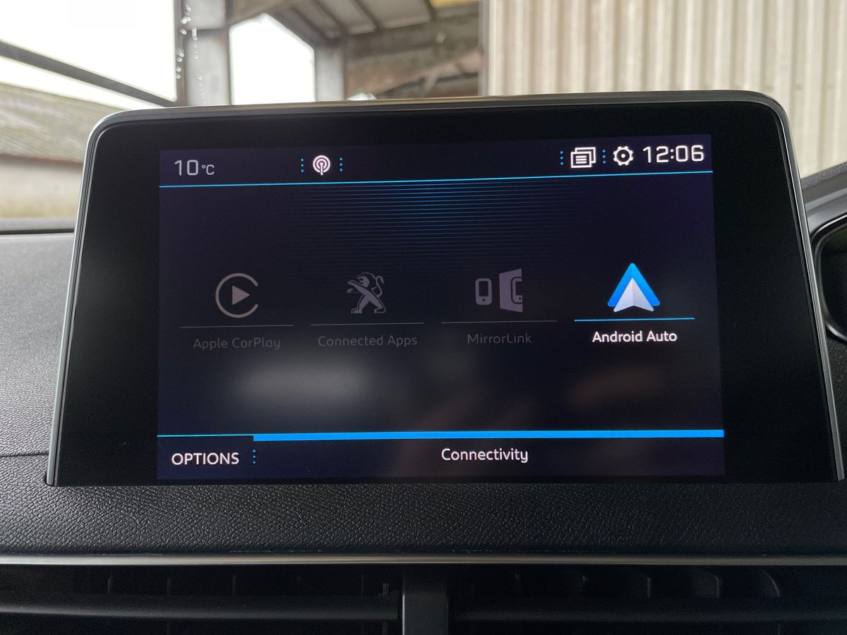 Used Peugeot 3008 2018 for sale - 77388980: Photo 41