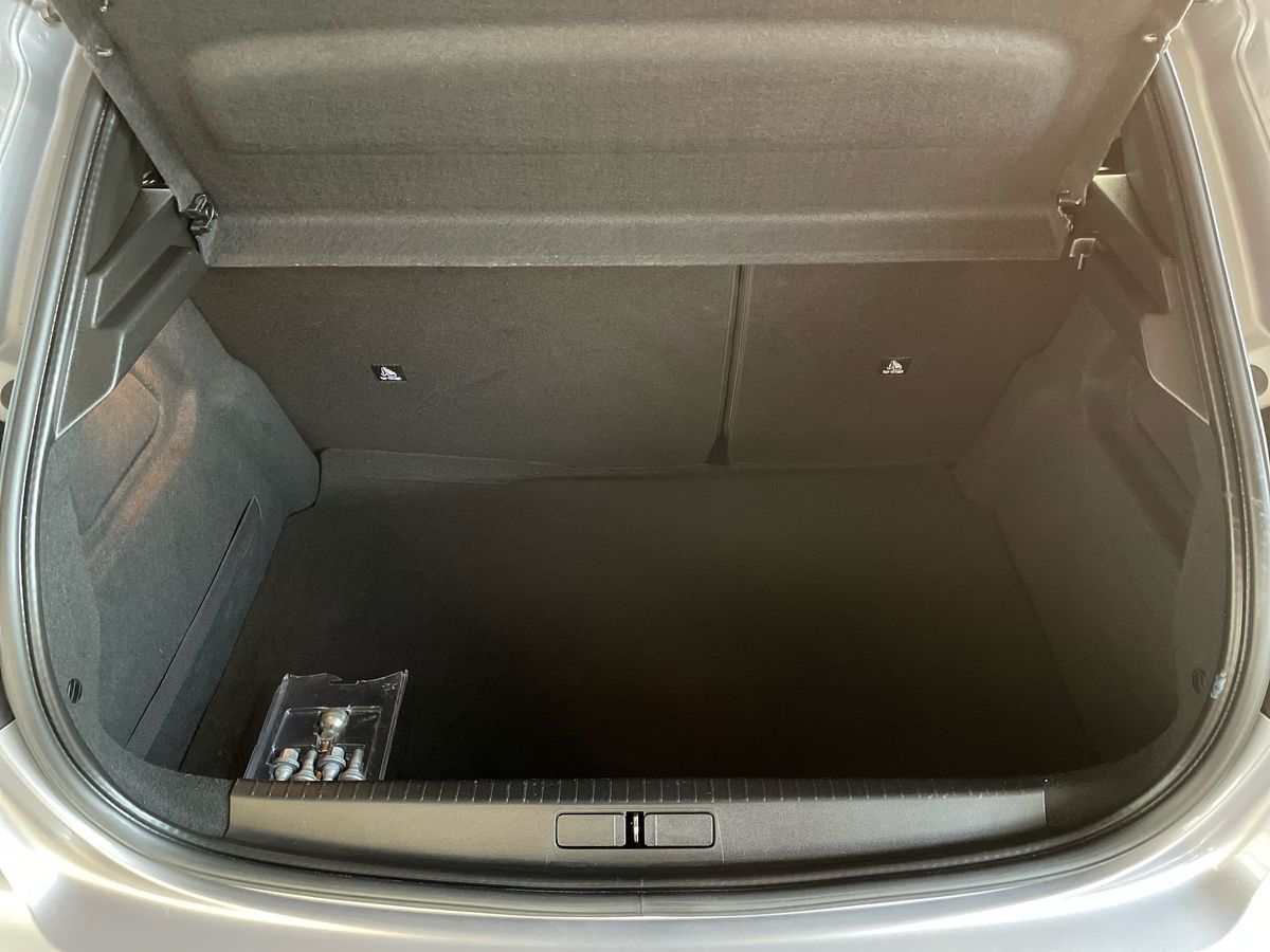 Used Peugeot 208 2022 for sale - 76410502: Photo 17