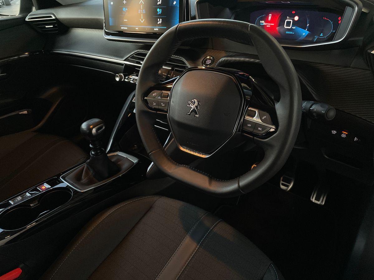 Used Peugeot 208 2022 for sale - 76410502: Photo 22