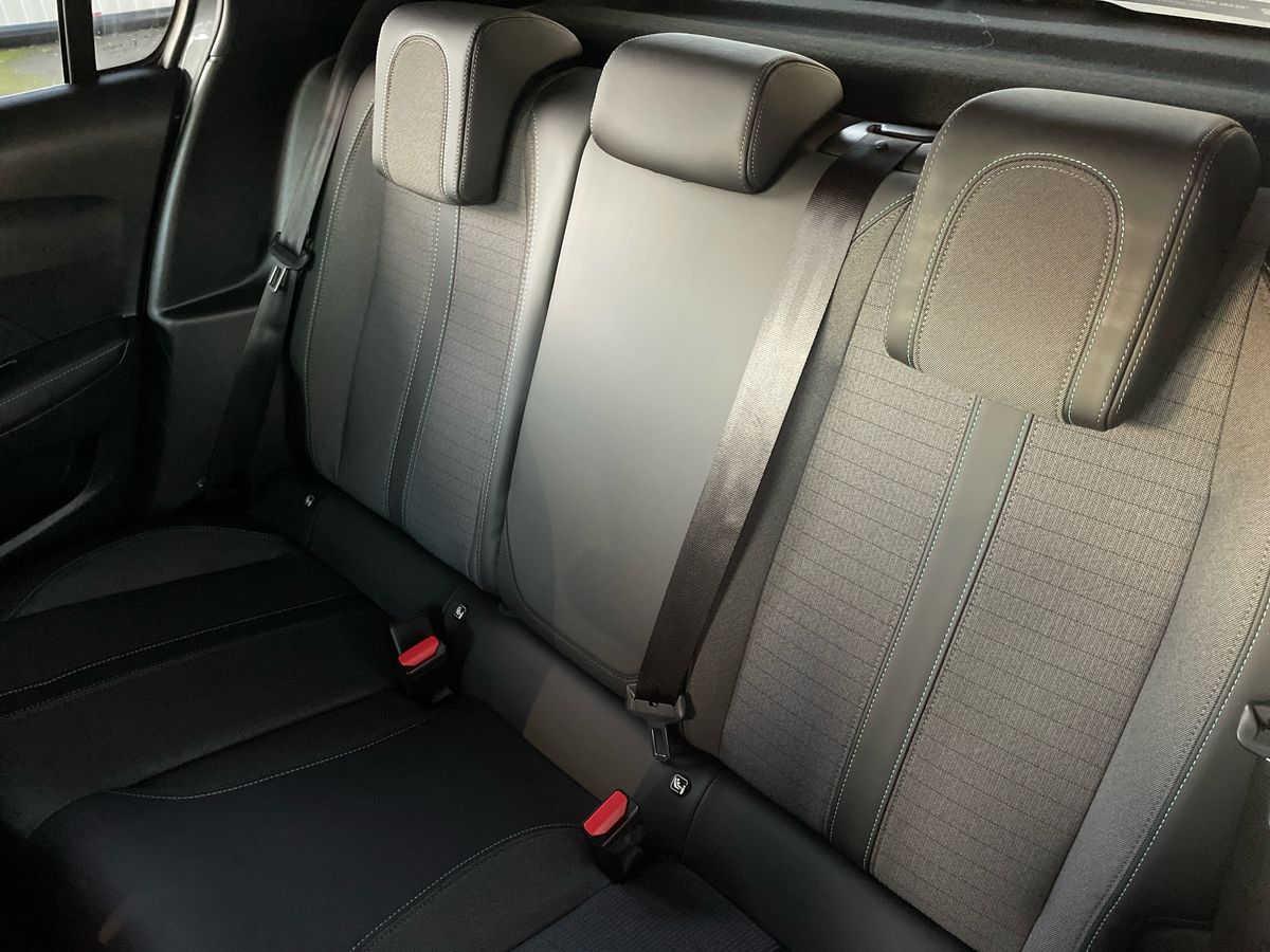 Used Peugeot 208 2022 for sale - 76410502: Photo 28