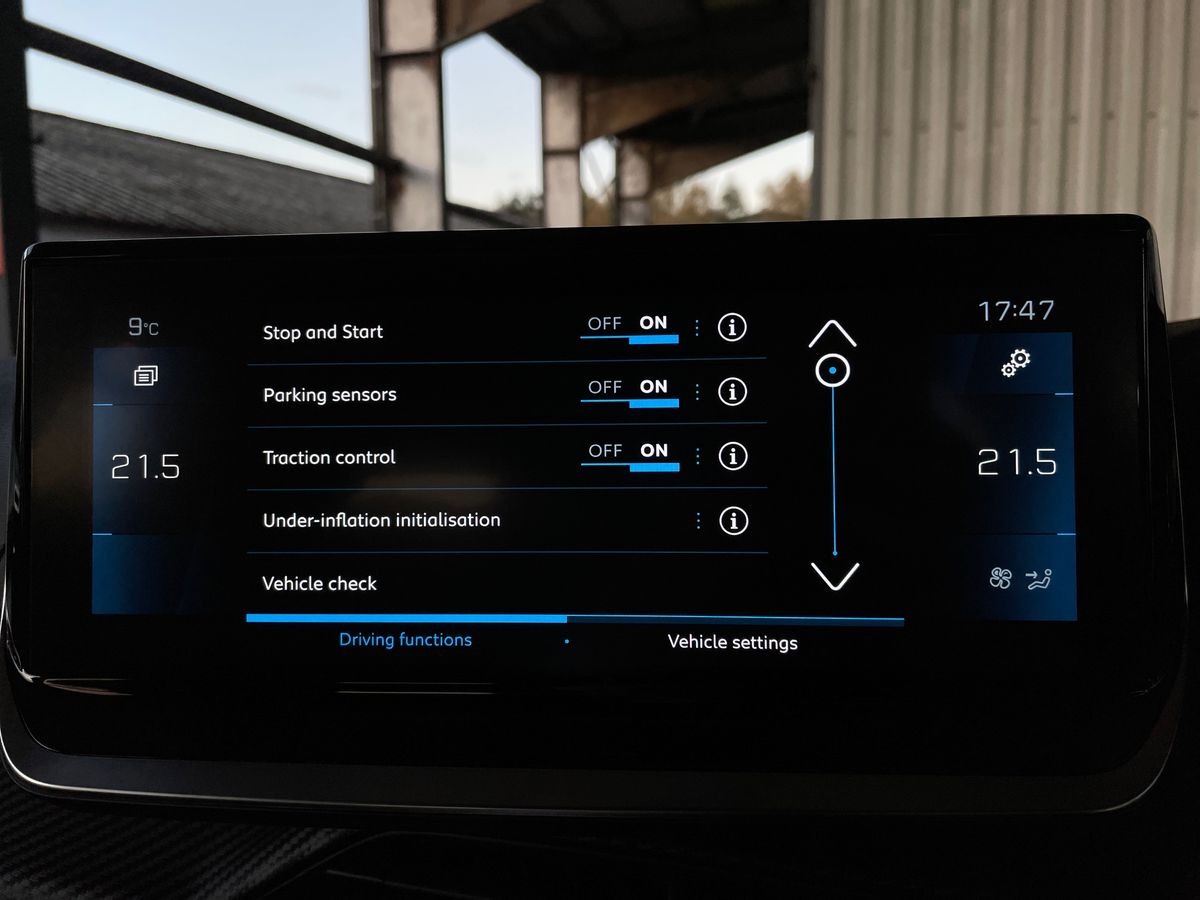 Used Peugeot 208 2022 for sale - 76410502: Photo 42