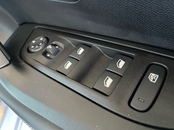 Used Peugeot 2008 2025 for sale - 76079087: Photo 24