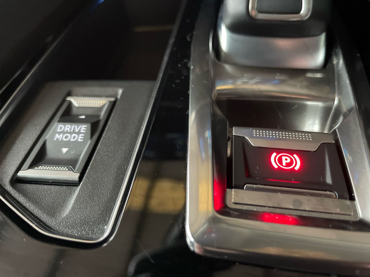 Used Peugeot 3008 2022 for sale - 77889994: Photo 37