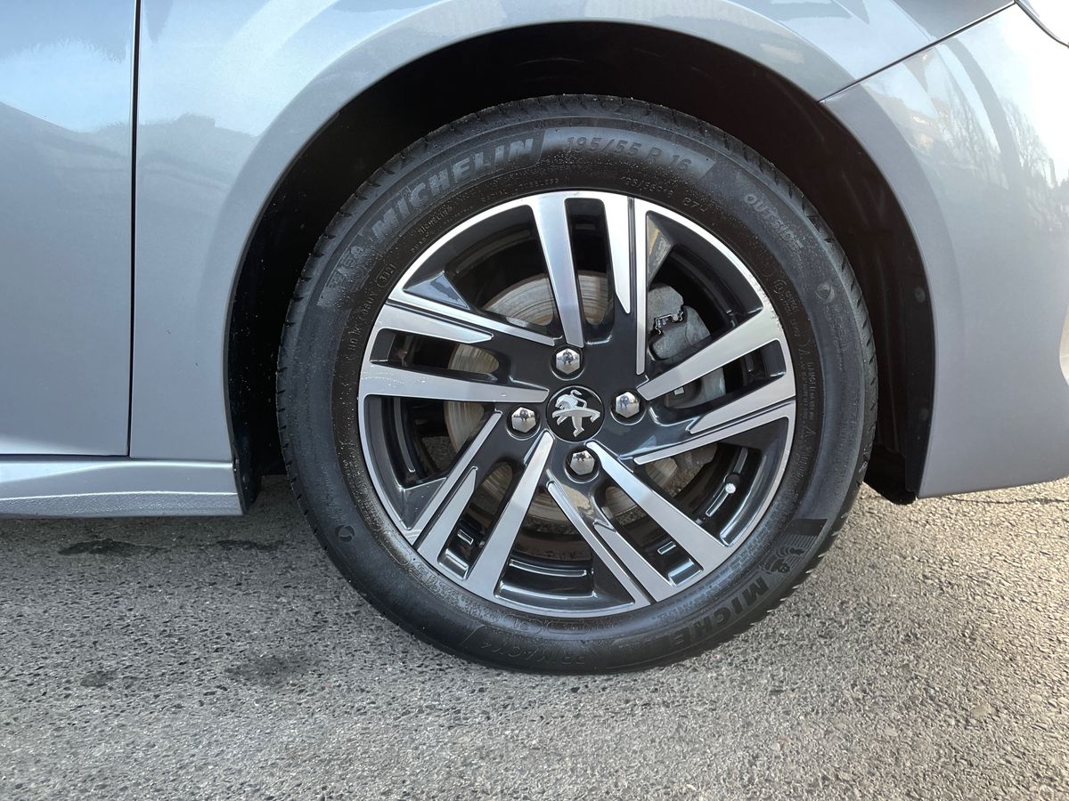 Used Peugeot 208 2021 for sale - 77134018: Photo 13