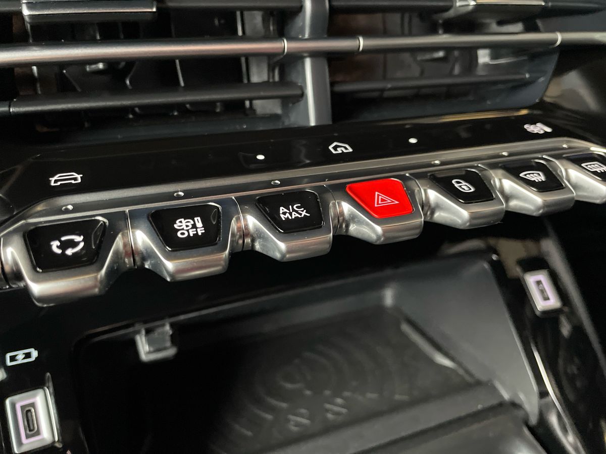 Used Peugeot 2008 2024 for sale - 77755747: Photo 42