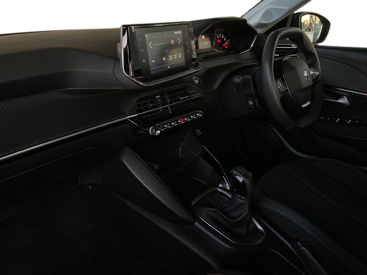 Used Peugeot 208 2022 for sale - 77640667: Photo 18