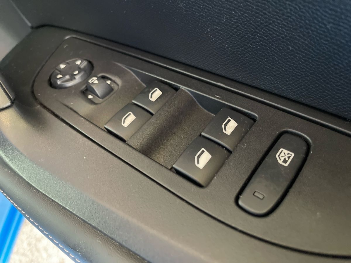 Used Peugeot 2008 2024 for sale - 77393472: Photo 24