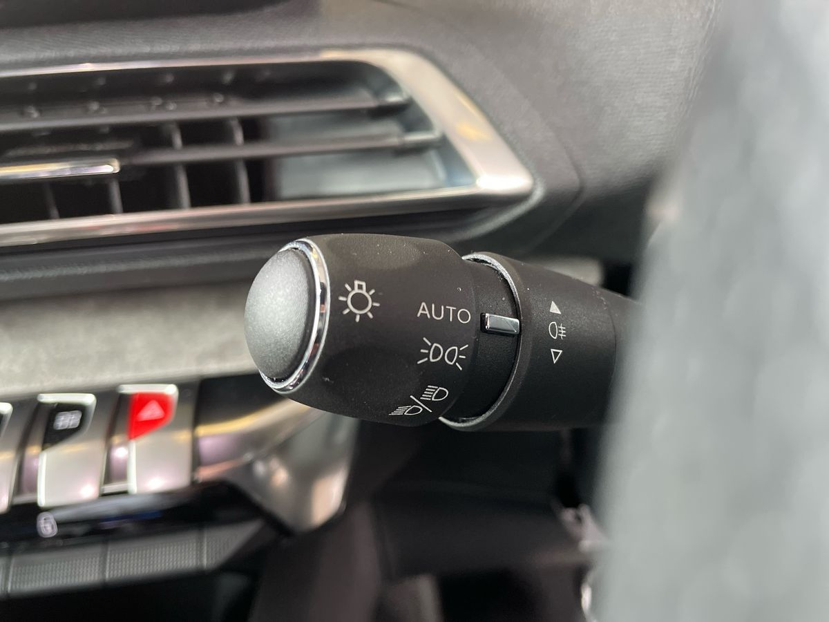 Used Peugeot 5008 2021 for sale - 76908060: Photo 48