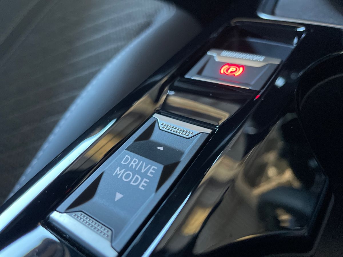 Used Peugeot 2008 2025 for sale - 76870618: Photo 39