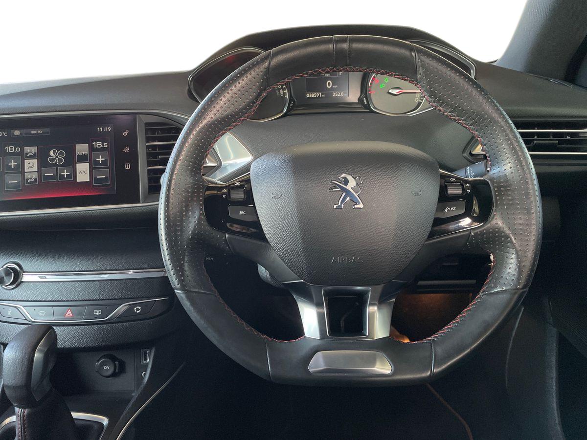Used Peugeot 308 2017 for sale - 76350817: Photo 21