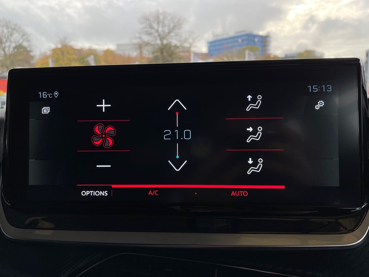 Used Peugeot 2008 2022 for sale - 76870163: Photo 26