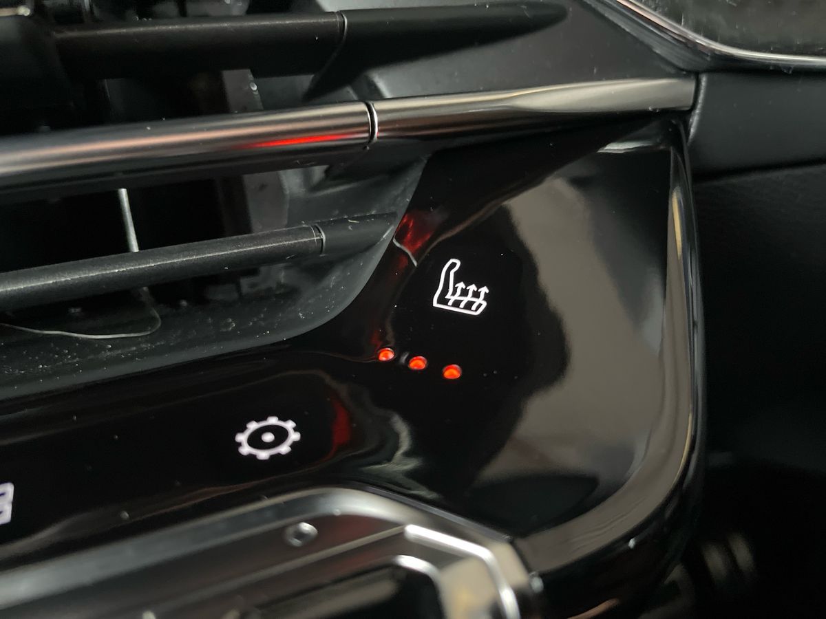 Used Peugeot 2008 2022 for sale - 76870163: Photo 41