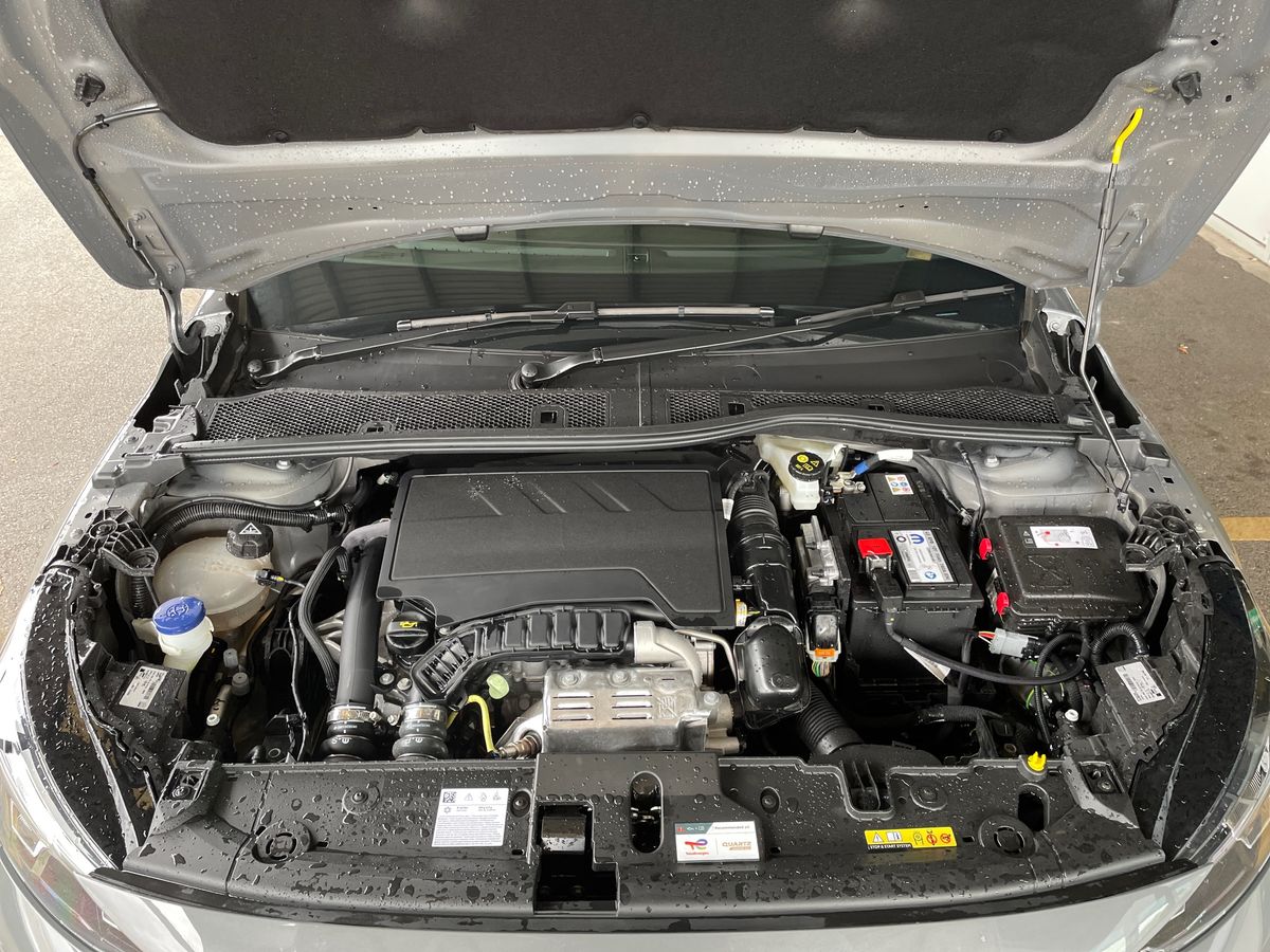 Vehicle 33
