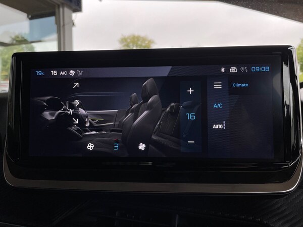 Used Peugeot 2008 2025 for sale - 75625257: Photo 26