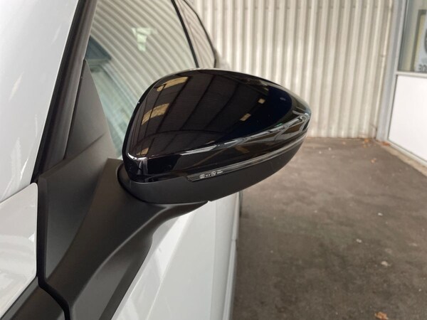 Used Peugeot 2008 2025 for sale - 75625257: Photo 29