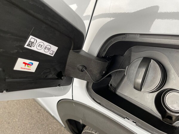 Used Peugeot 2008 2025 for sale - 75625257: Photo 35