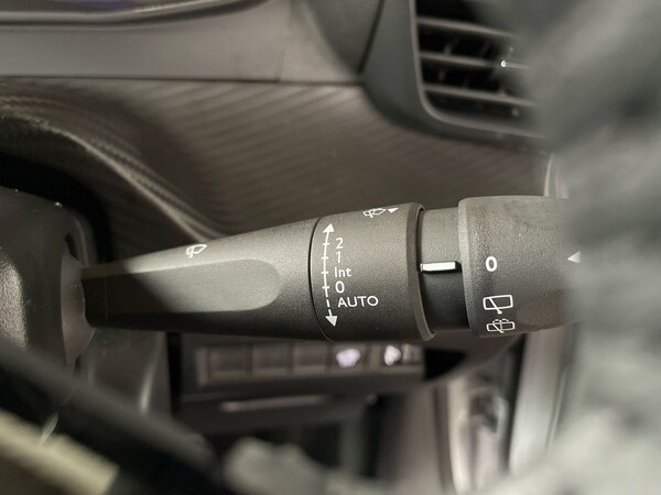 Used Peugeot 2008 2025 for sale - 75625257: Photo 38