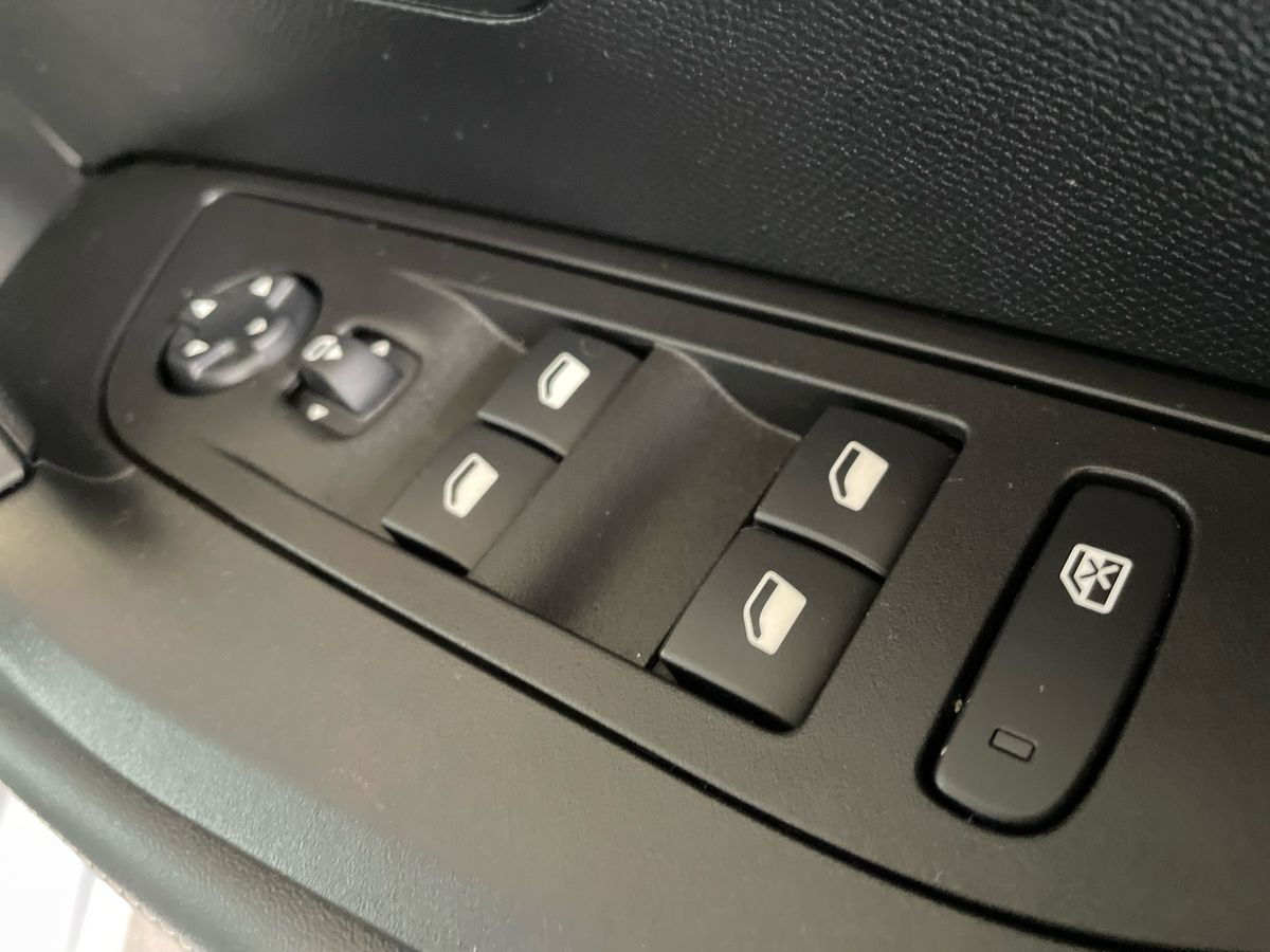 Used Peugeot 2008 2024 for sale - 76871306: Photo 24