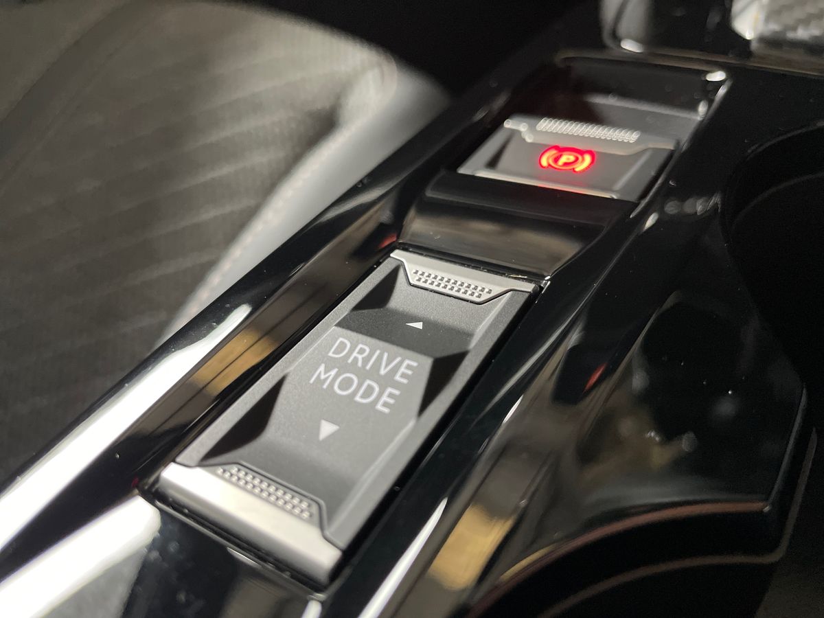 Used Peugeot 2008 2024 for sale - 76871306: Photo 37