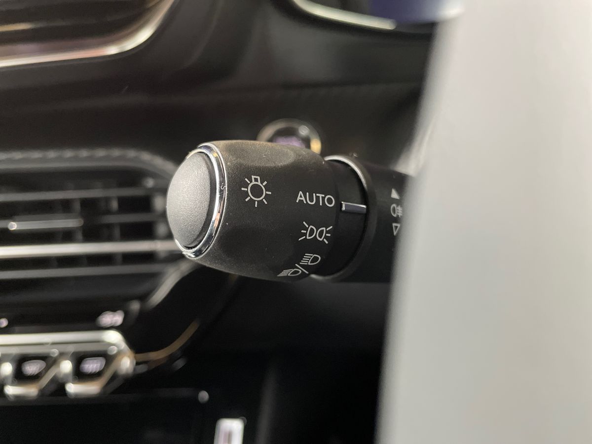 Used Peugeot 2008 2024 for sale - 76871306: Photo 38