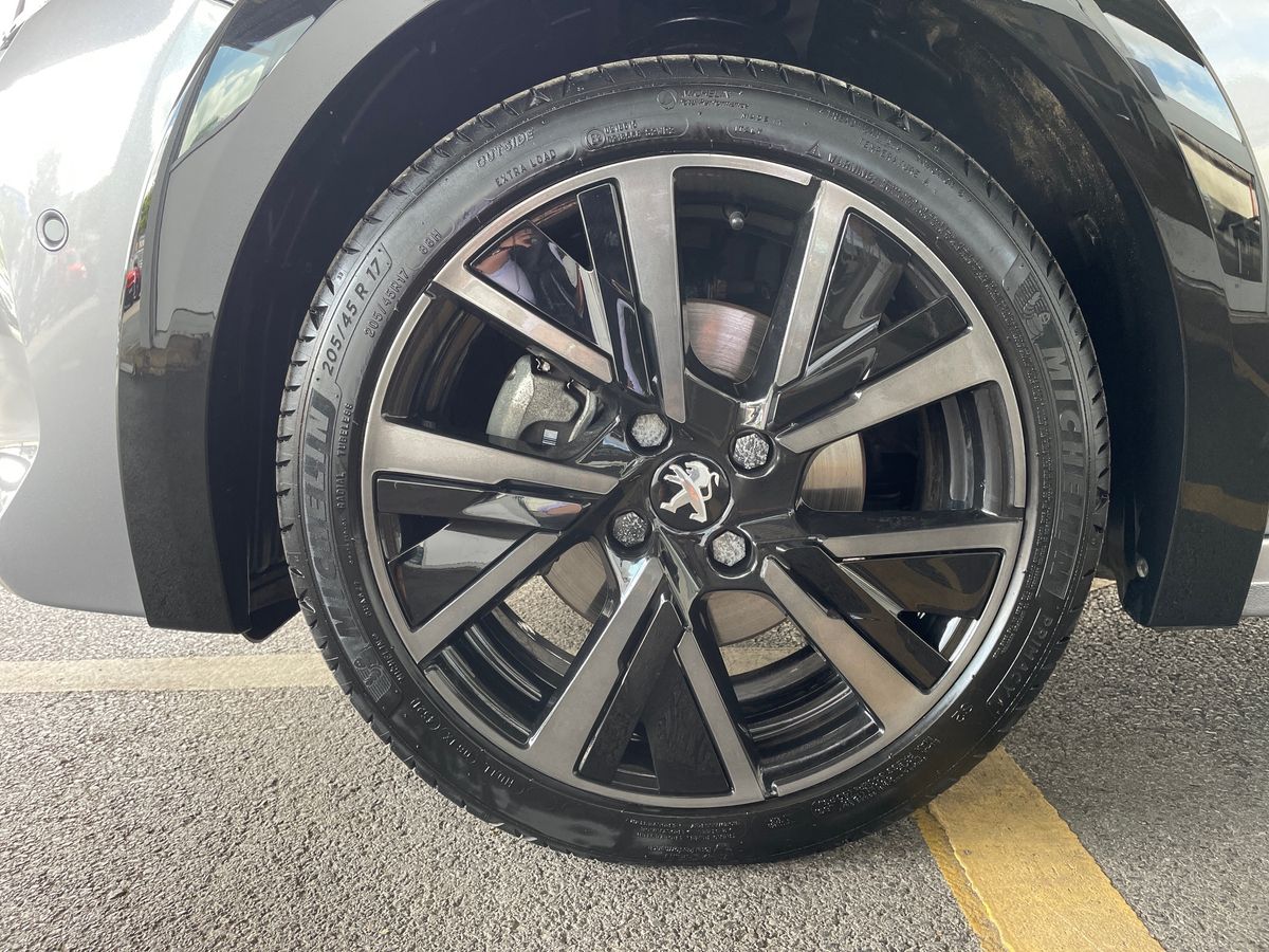 Used Peugeot 208 2021 for sale - 76868881: Photo 15