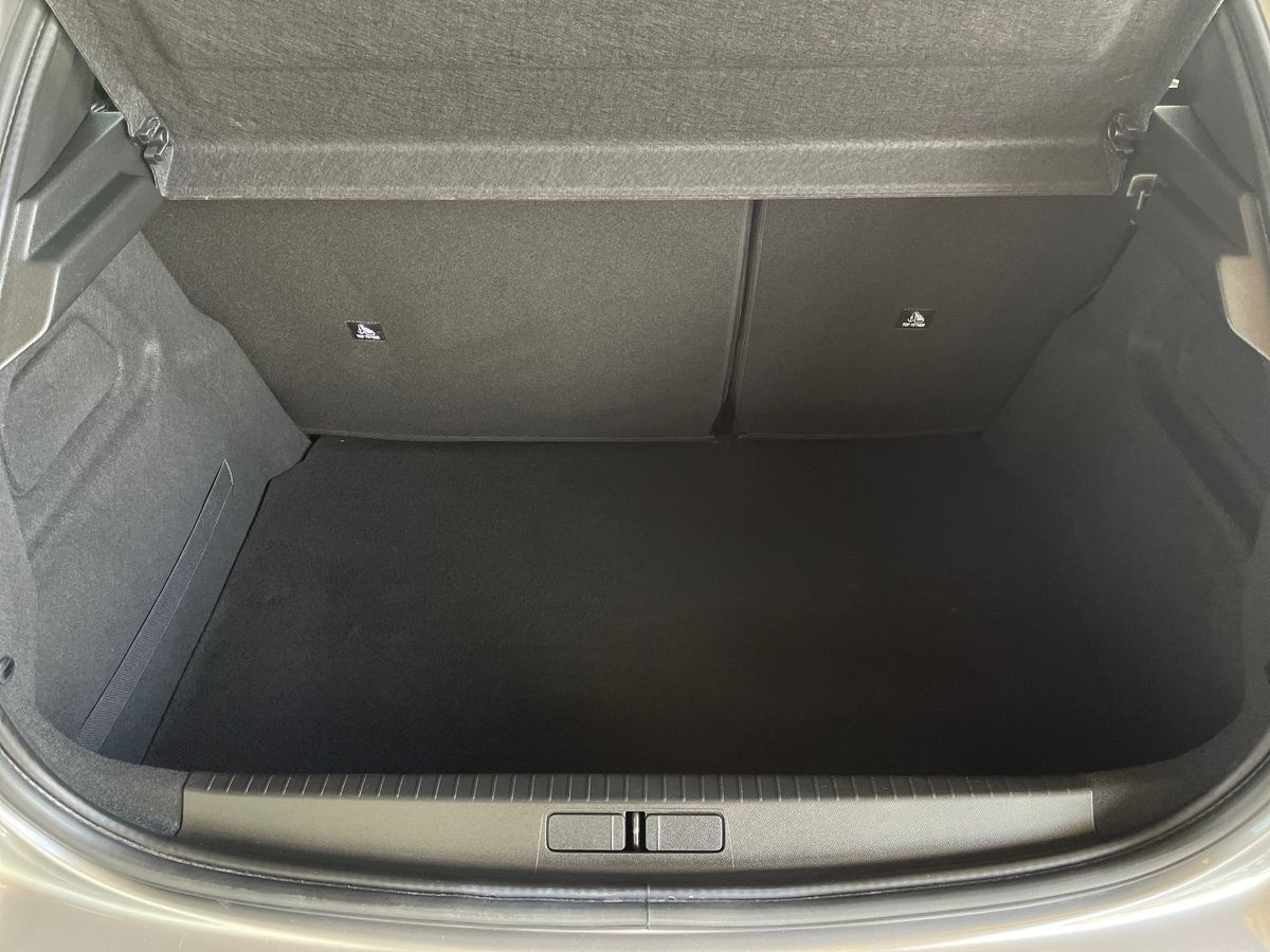 Used Peugeot 208 2021 for sale - 76868881: Photo 17