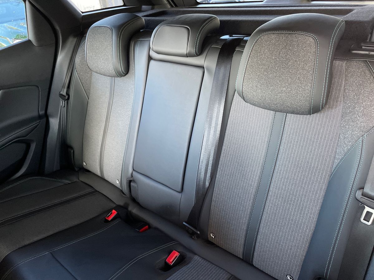 Used Peugeot 3008 2024 for sale - 76523488: Photo 28