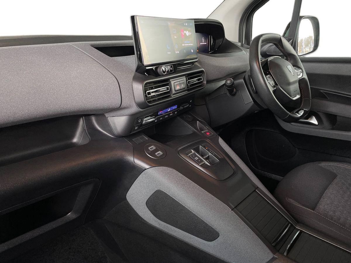 Used Peugeot Rifter 2024 for sale - 77771157: Photo 18