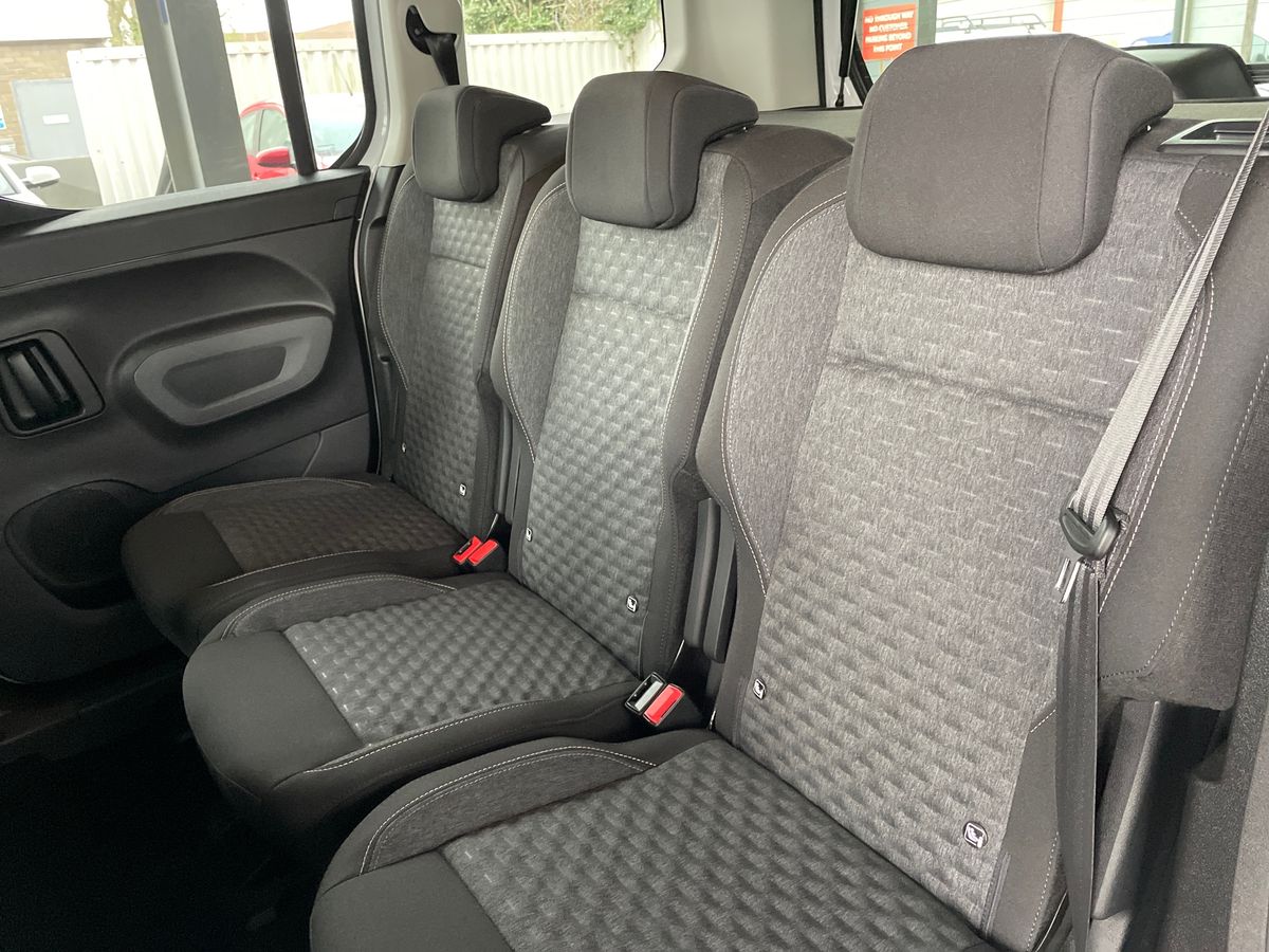 Used Peugeot Rifter 2024 for sale - 77771157: Photo 28