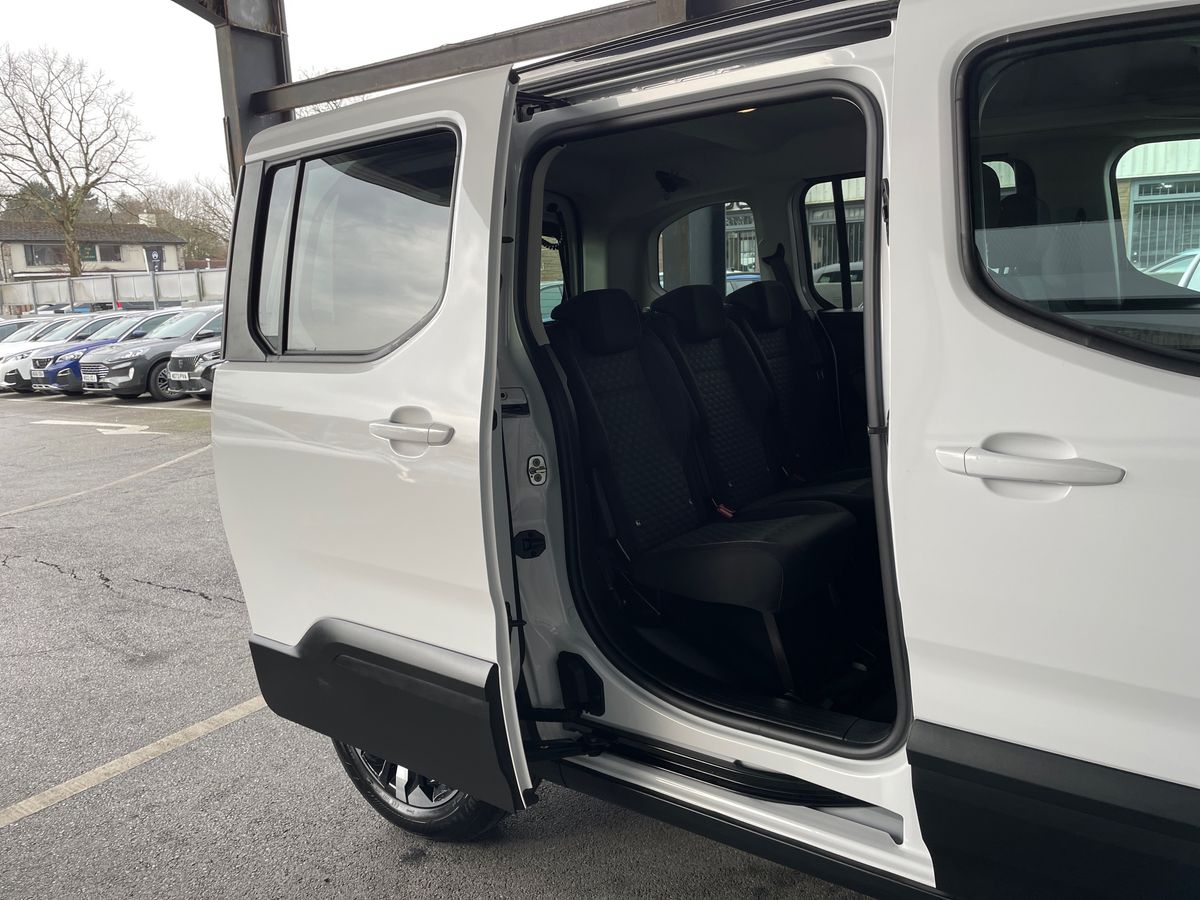 Used Peugeot Rifter 2024 for sale - 77771157: Photo 39