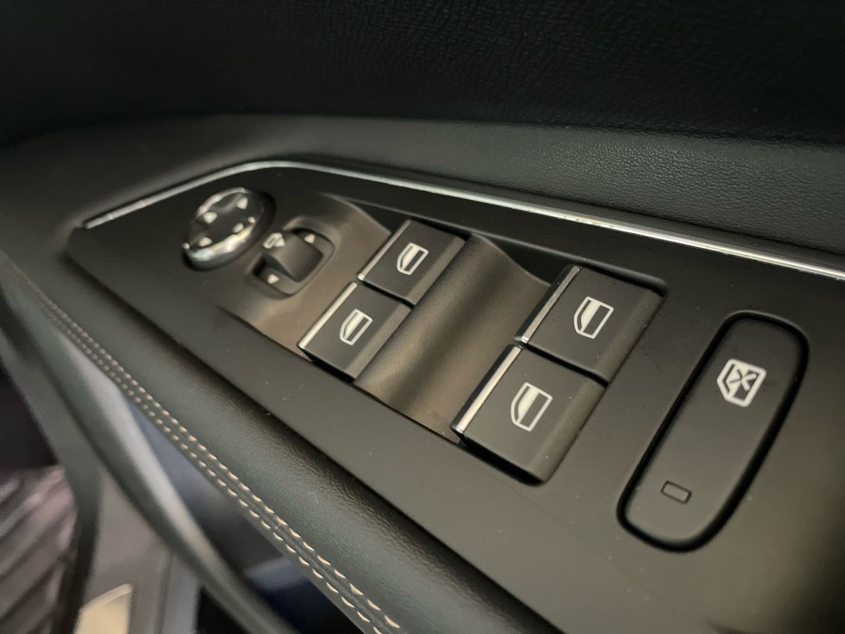 Used Peugeot 3008 2023 for sale - 76873282: Photo 24