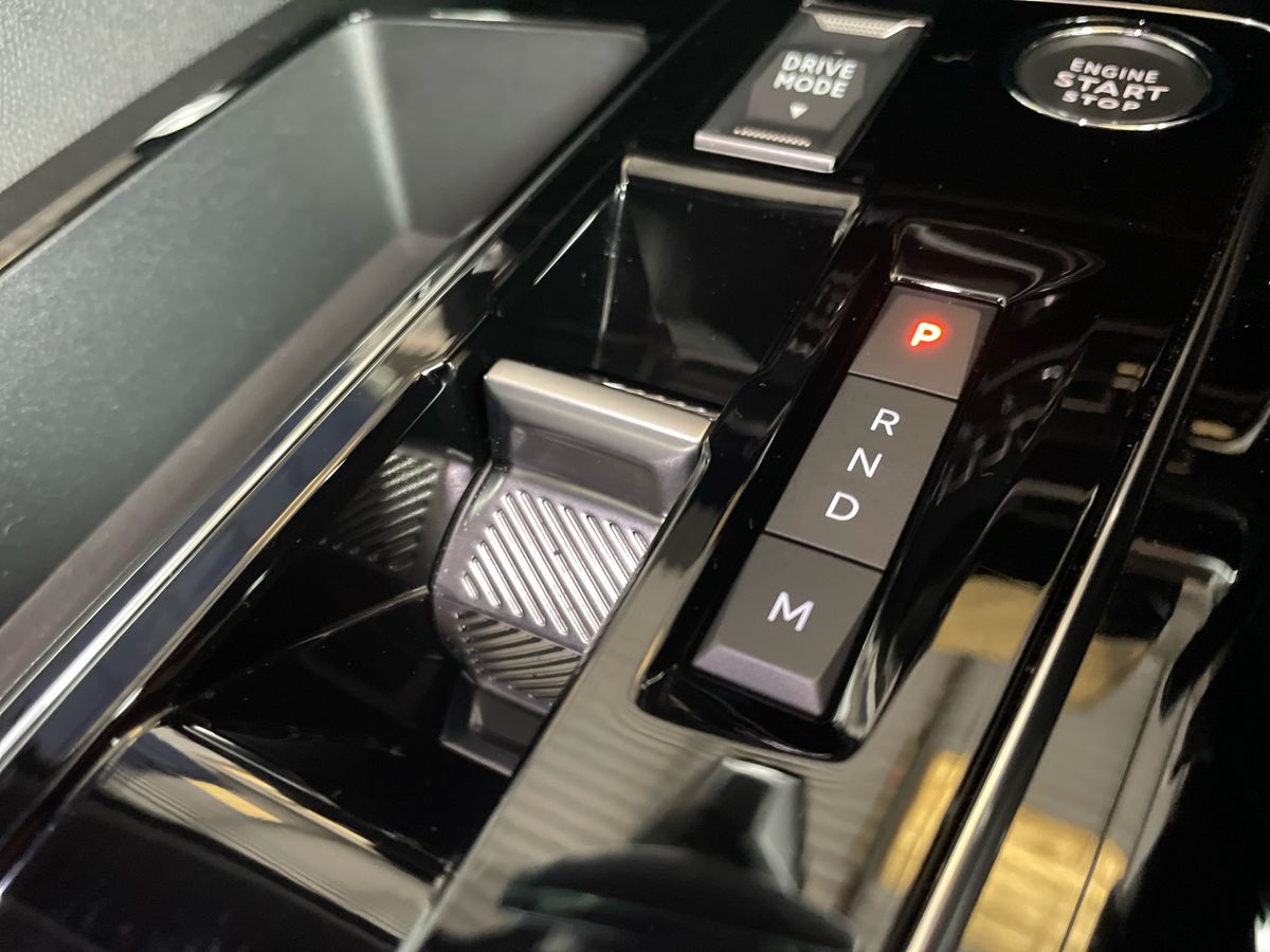 Used Peugeot 3008 2023 for sale - 76873282: Photo 27