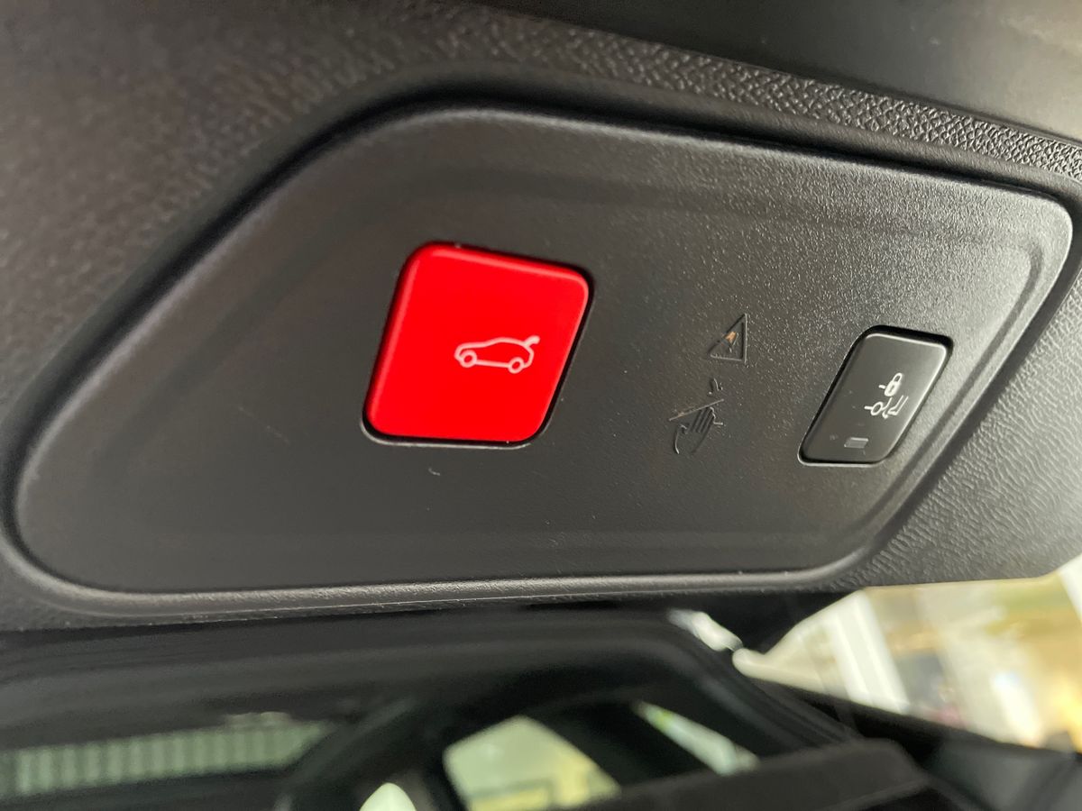 Used Peugeot 3008 2024 for sale - 76984191: Photo 36