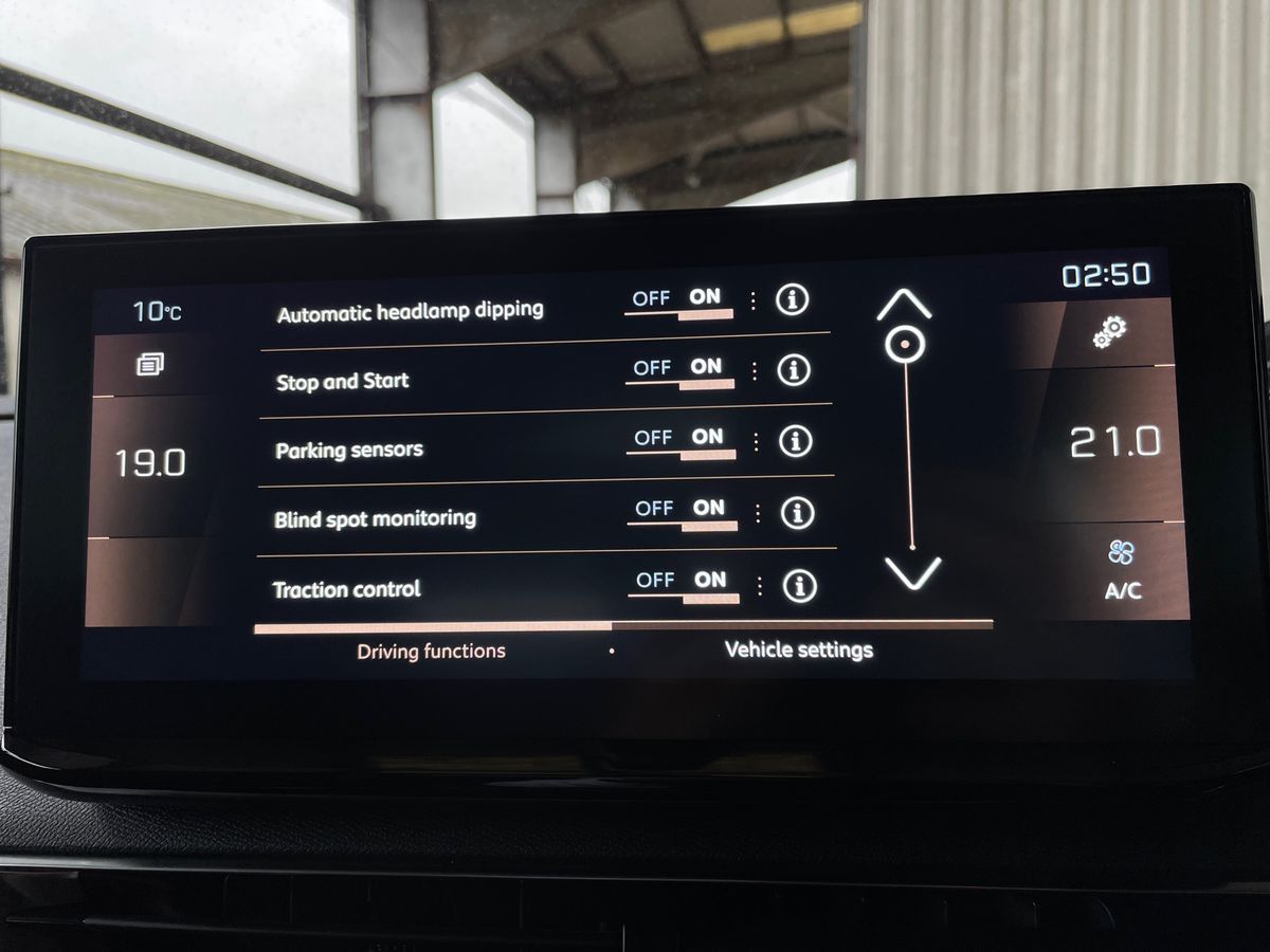 Used Peugeot 3008 2024 for sale - 76984191: Photo 47