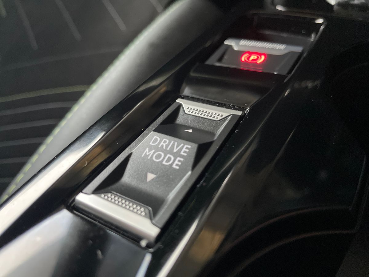 Used Peugeot 2008 2024 for sale - 77702766: Photo 40