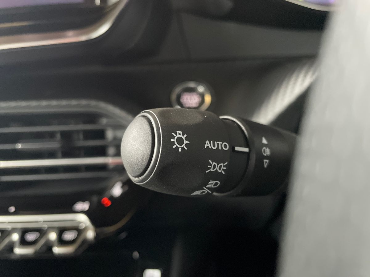 Used Peugeot 2008 2024 for sale - 77702766: Photo 41