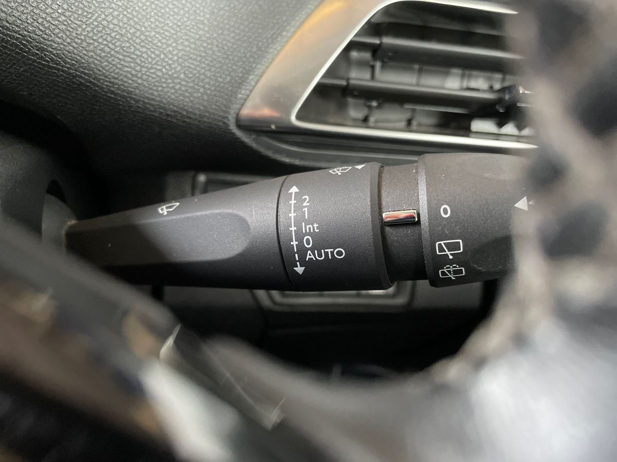 Used Peugeot 3008 2022 for sale - 76130858: Photo 39