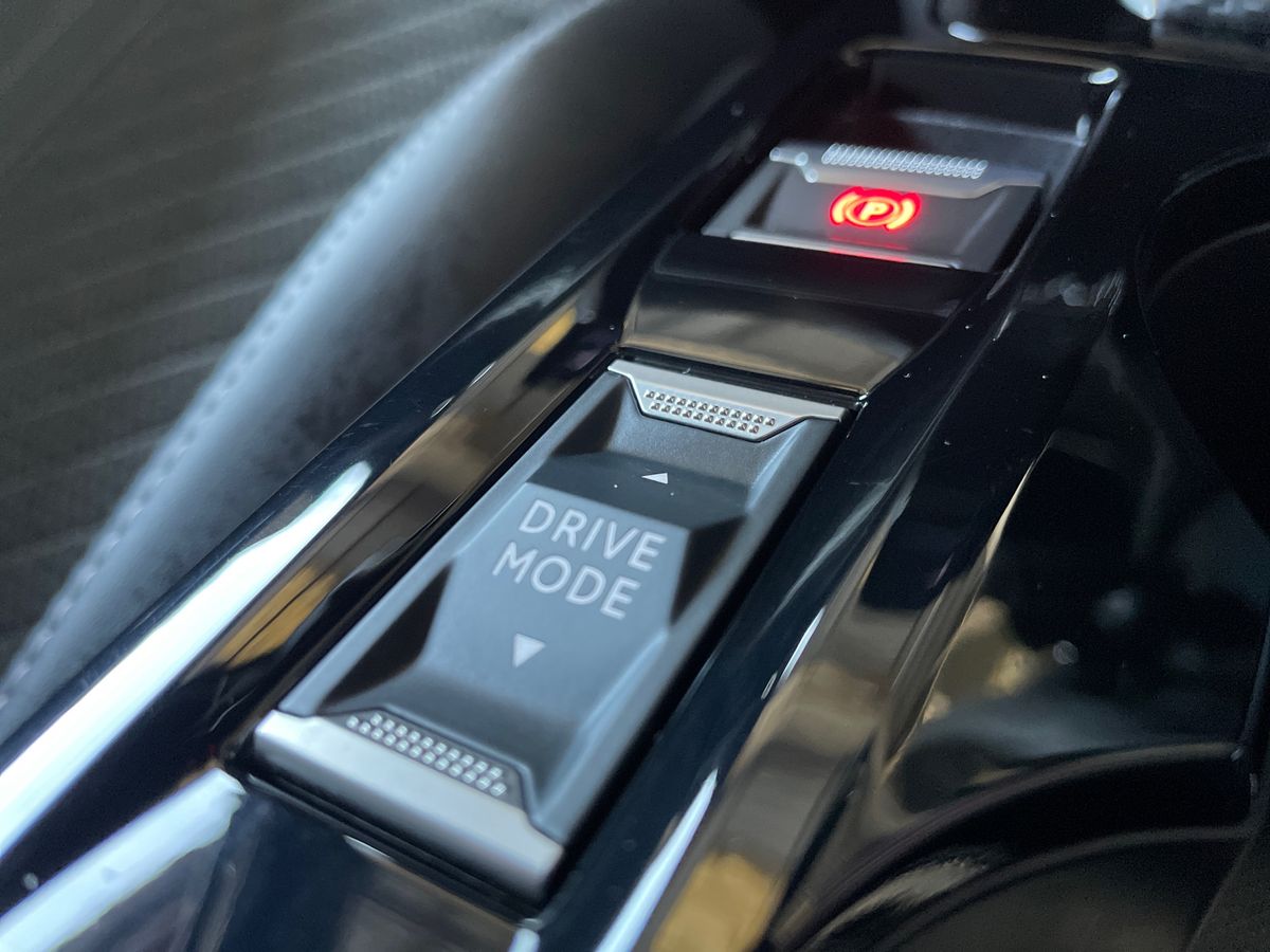 Used Peugeot 2008 2025 for sale - 78152525: Photo 39