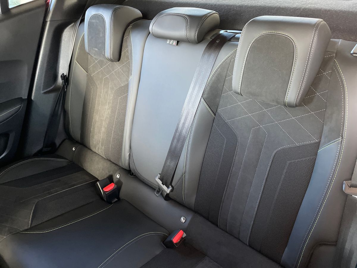 Used Peugeot 2008 2022 for sale - 76873685: Photo 28