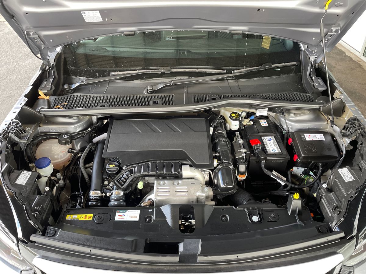 Vehicle 33